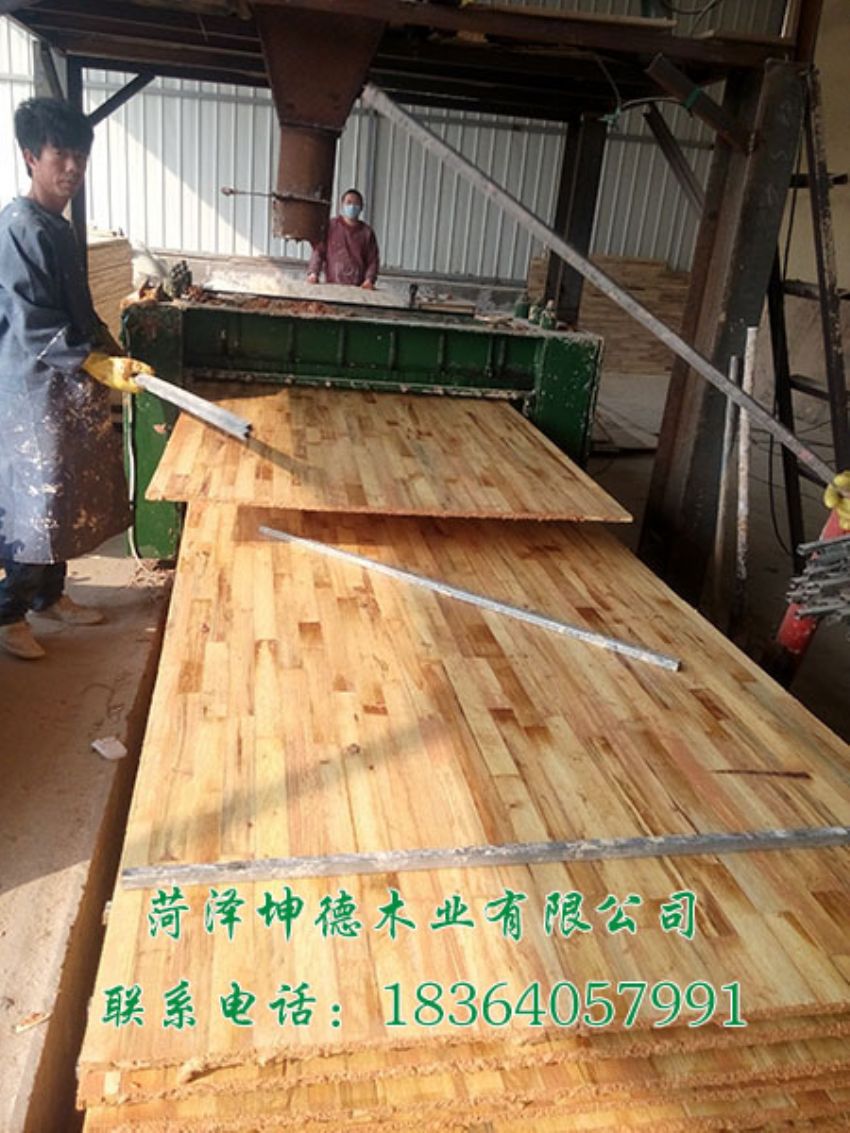 點(diǎn)擊查看詳細(xì)信息<br>標(biāo)題：生產(chǎn)車(chē)間 閱讀次數(shù)：806