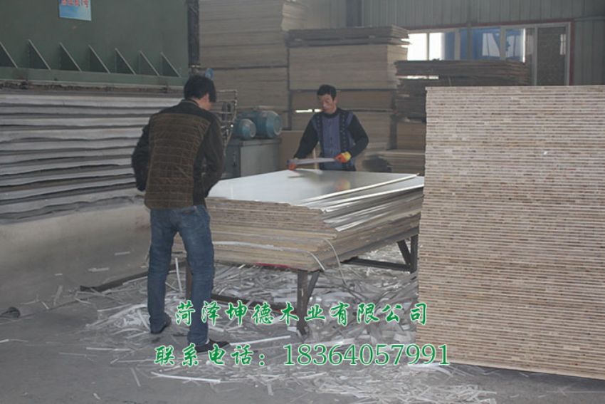 點擊查看詳細信息<br>標(biāo)題：生產(chǎn)車間 閱讀次數(shù)：847
