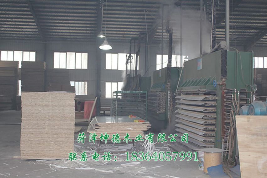 點(diǎn)擊查看詳細(xì)信息<br>標(biāo)題：生產(chǎn)車間 閱讀次數(shù)：855