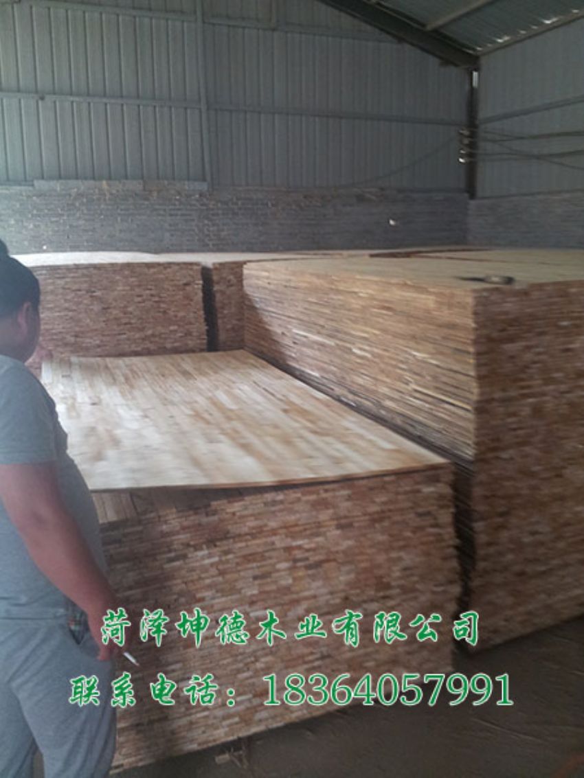 點(diǎn)擊查看詳細(xì)信息<br>標(biāo)題：板材原材料 閱讀次數(shù)：1204