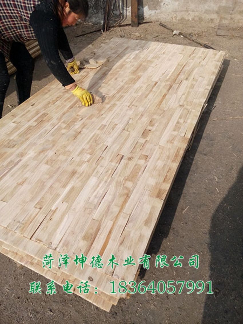 點(diǎn)擊查看詳細(xì)信息<br>標(biāo)題：板材原材料 閱讀次數(shù)：1295